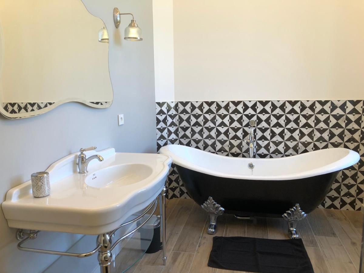 Domaine De La Mazure Bed & Breakfast La Chapelle-Basse-Mer Luaran gambar