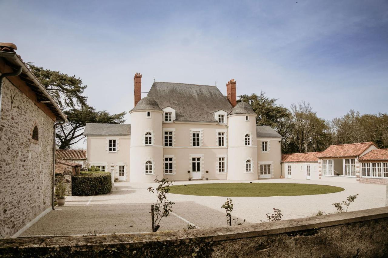 Domaine De La Mazure Bed & Breakfast La Chapelle-Basse-Mer Luaran gambar