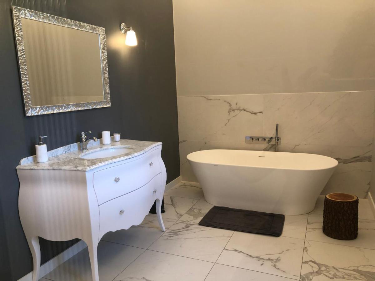 Domaine De La Mazure Bed & Breakfast La Chapelle-Basse-Mer Luaran gambar