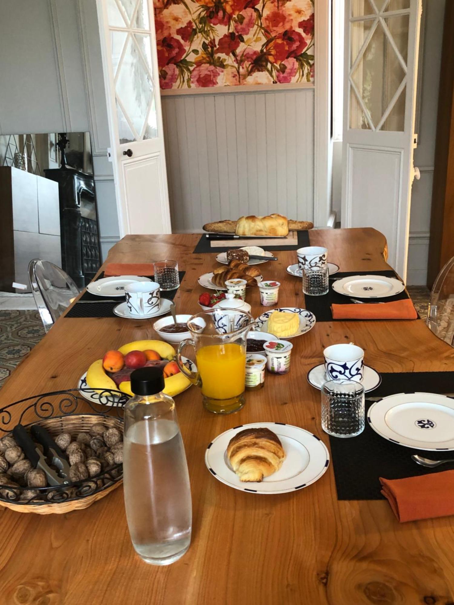 Domaine De La Mazure Bed & Breakfast La Chapelle-Basse-Mer Luaran gambar